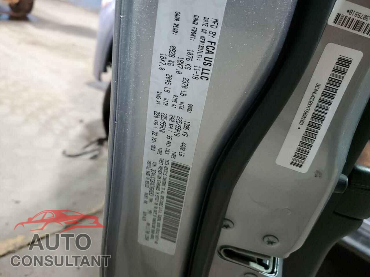 JEEP COMPASS 2019 - 3C4NJCCBXKT660263