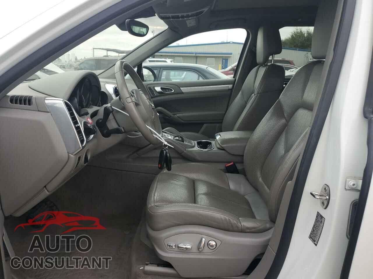 PORSCHE CAYENNE 2013 - WP1AF2A20DLA33162