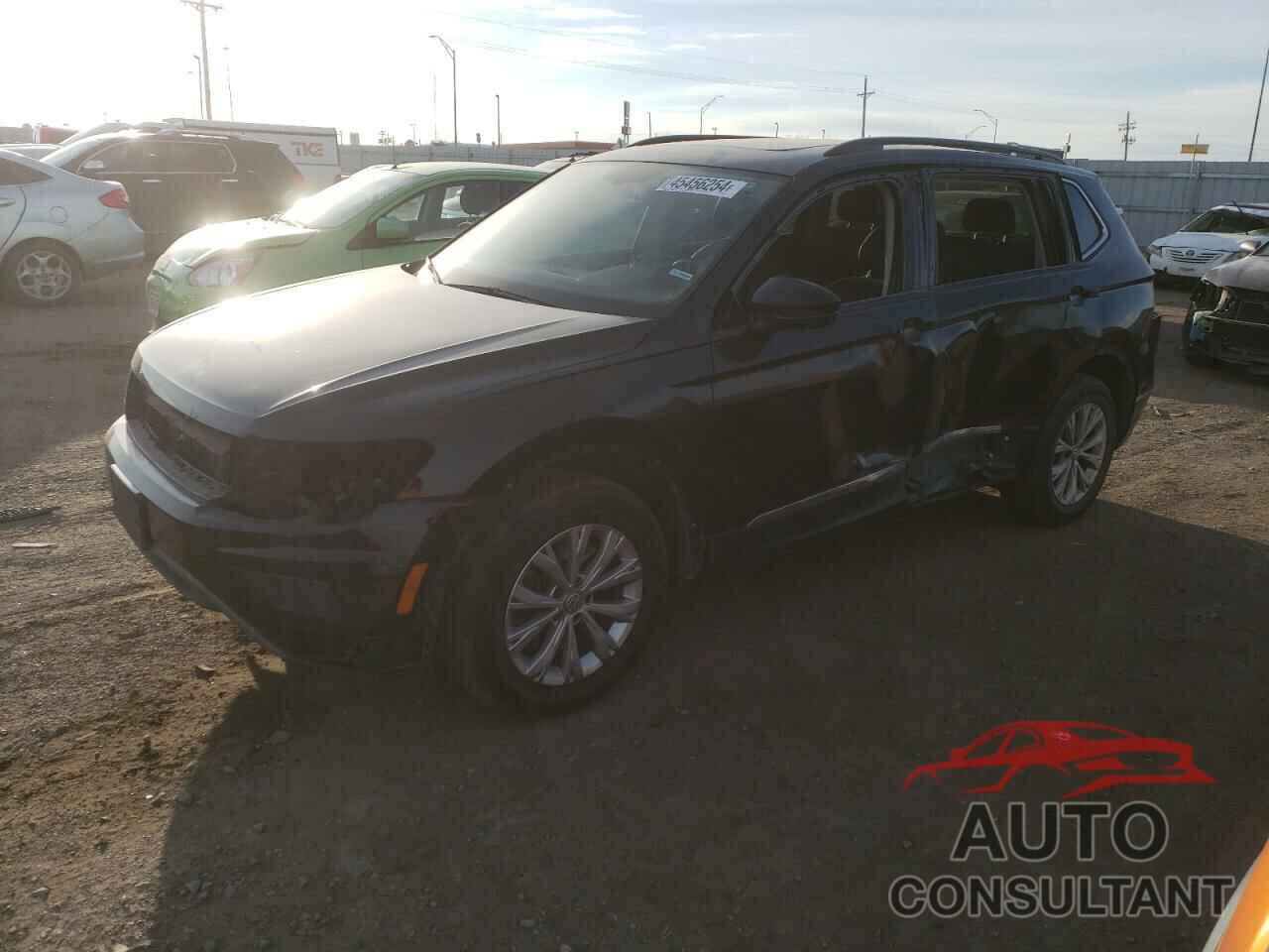 VOLKSWAGEN TIGUAN 2018 - 3VV2B7AX1JM050834