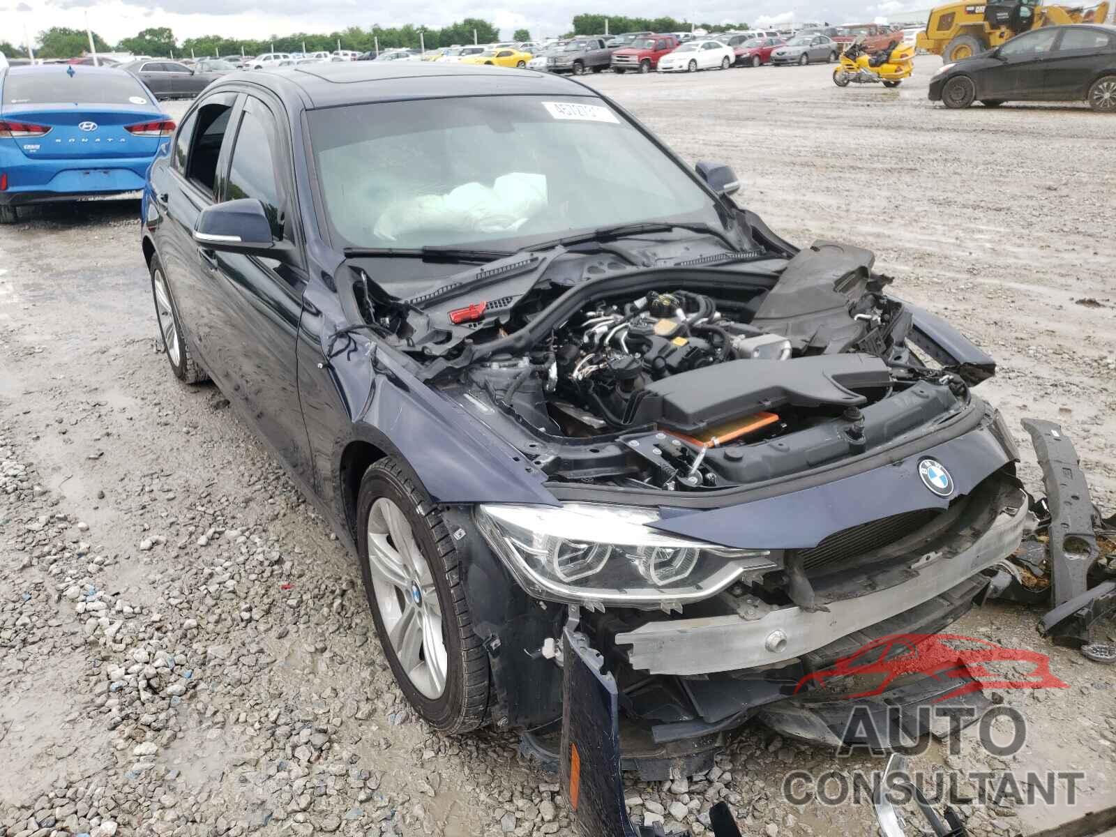 BMW 3 SERIES 2016 - WBA8E9G5XGNT84048