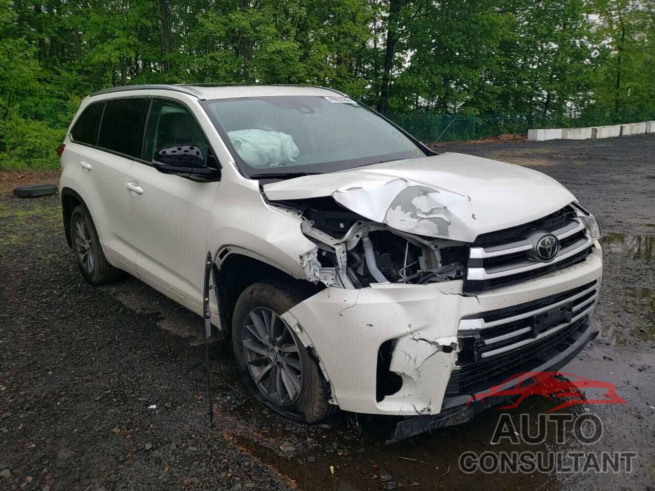 TOYOTA HIGHLANDER 2017 - 5TDJZRFH5HS455558