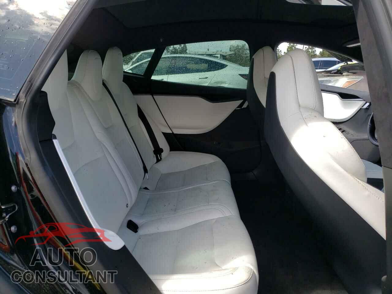 TESLA MODEL S 2020 - 5YJSA1E24LF356916