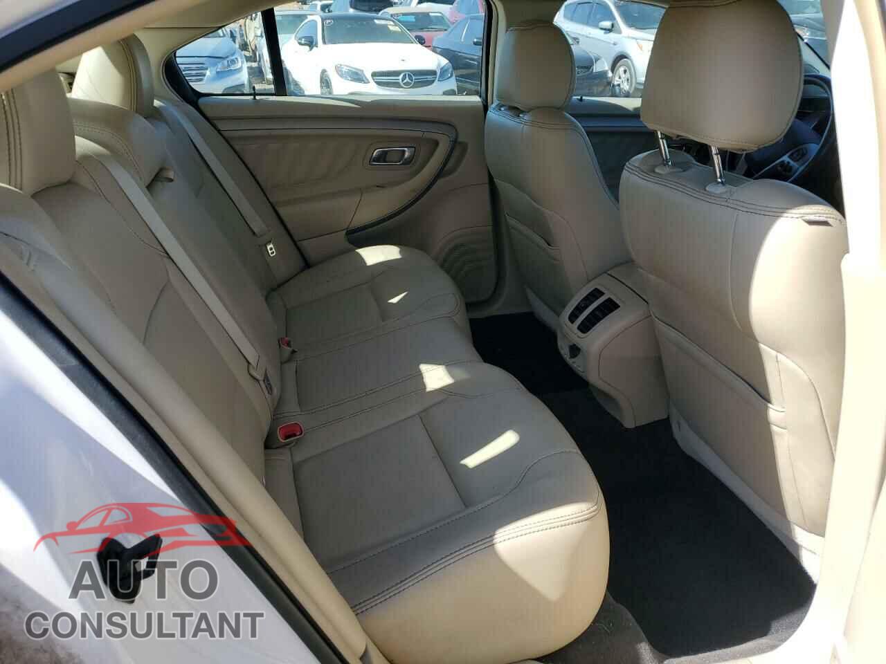 FORD TAURUS 2013 - 1FAHP2E80DG140030