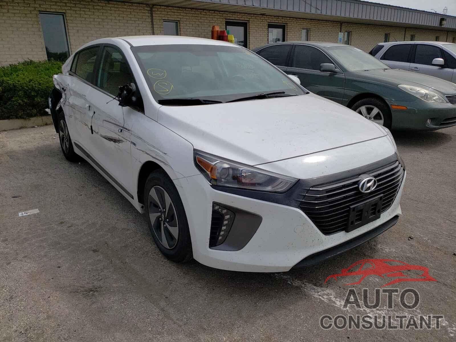 HYUNDAI IONIQ 2017 - KMHC75LC6HU035668