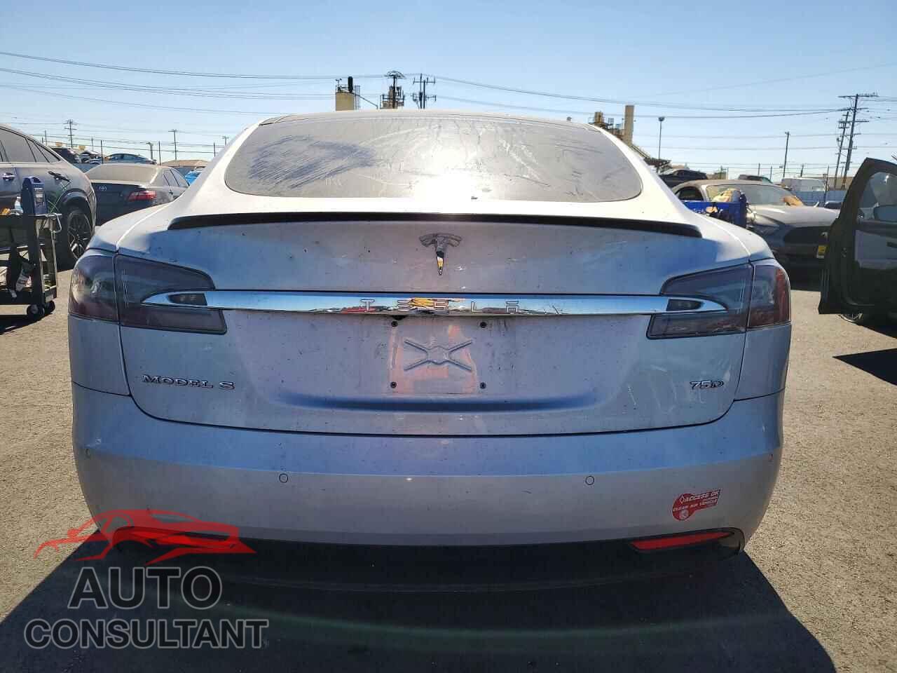 TESLA MODEL S 2018 - 5YJSA1E27JF281335