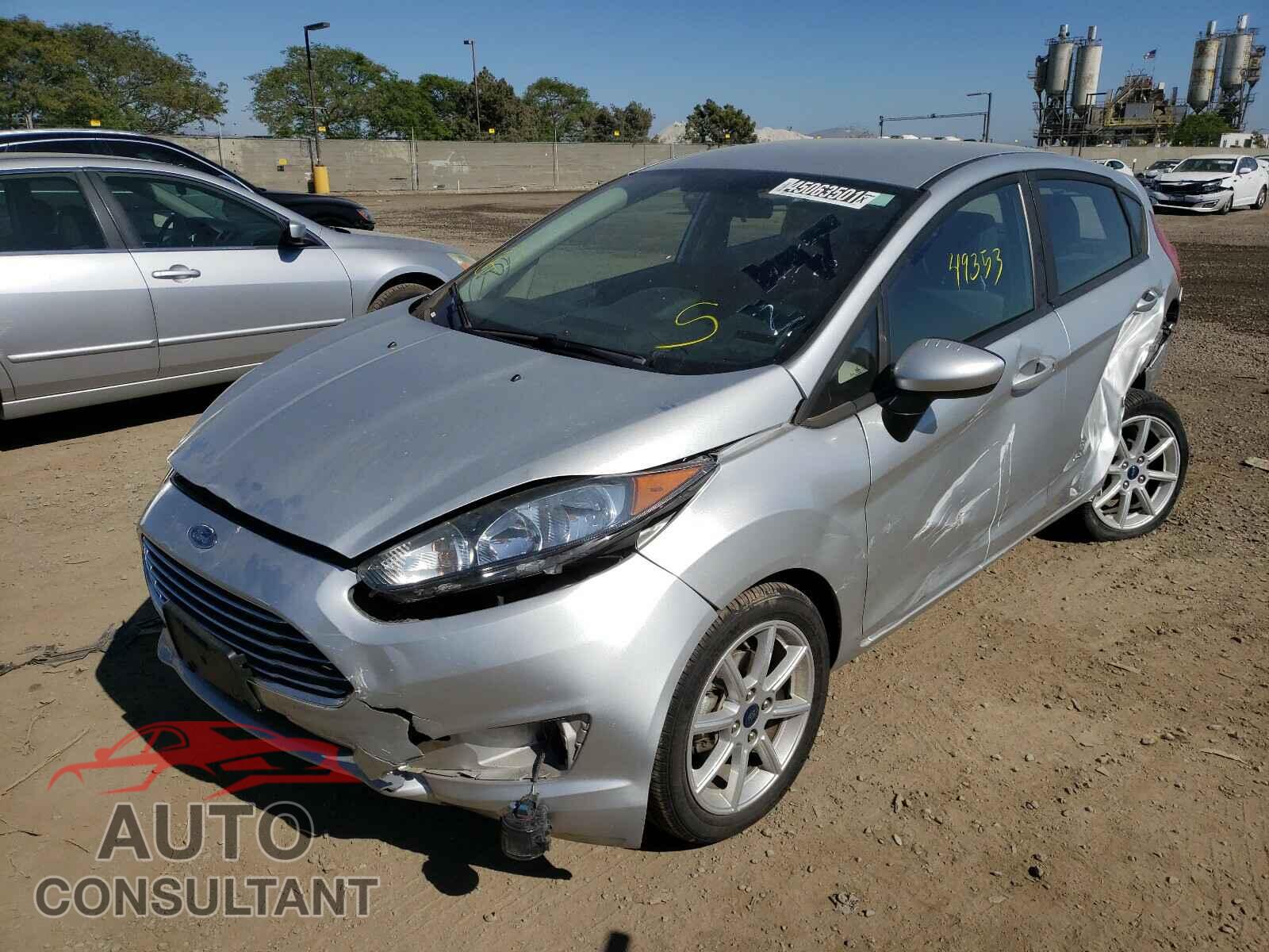 FORD FIESTA 2019 - 3FADP4EJ9KM143797