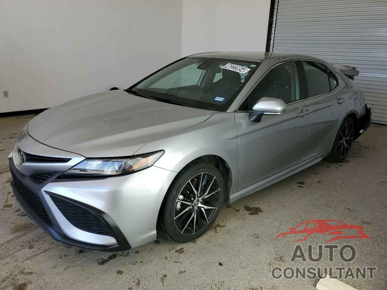 TOYOTA CAMRY 2022 - 4T1G11AK2NU716699