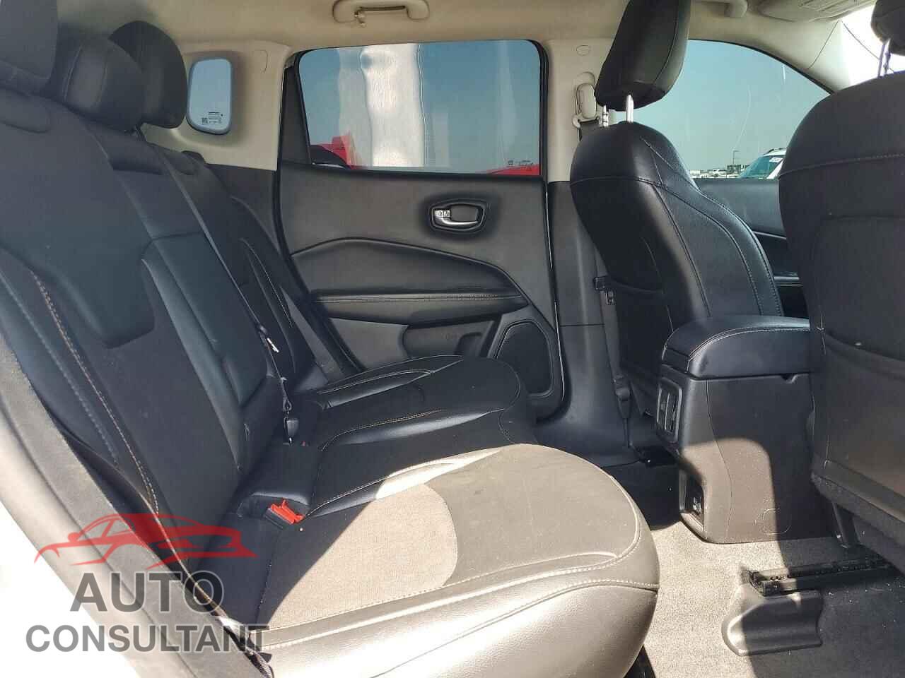 JEEP COMPASS 2020 - 3C4NJDBB8LT155167