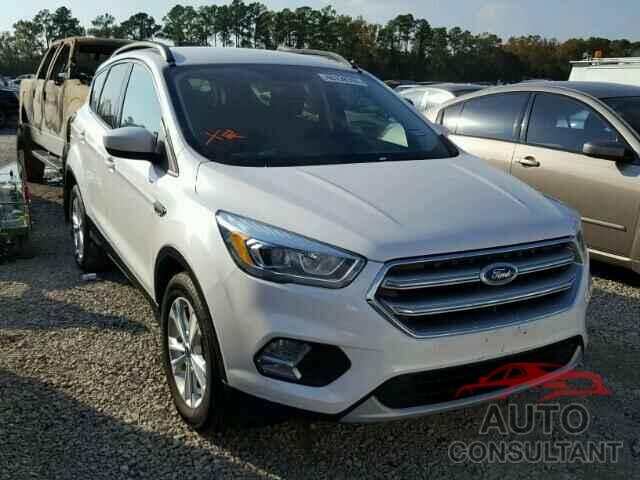 FORD ESCAPE 2017 - 1FMCU0GDXHUC02984