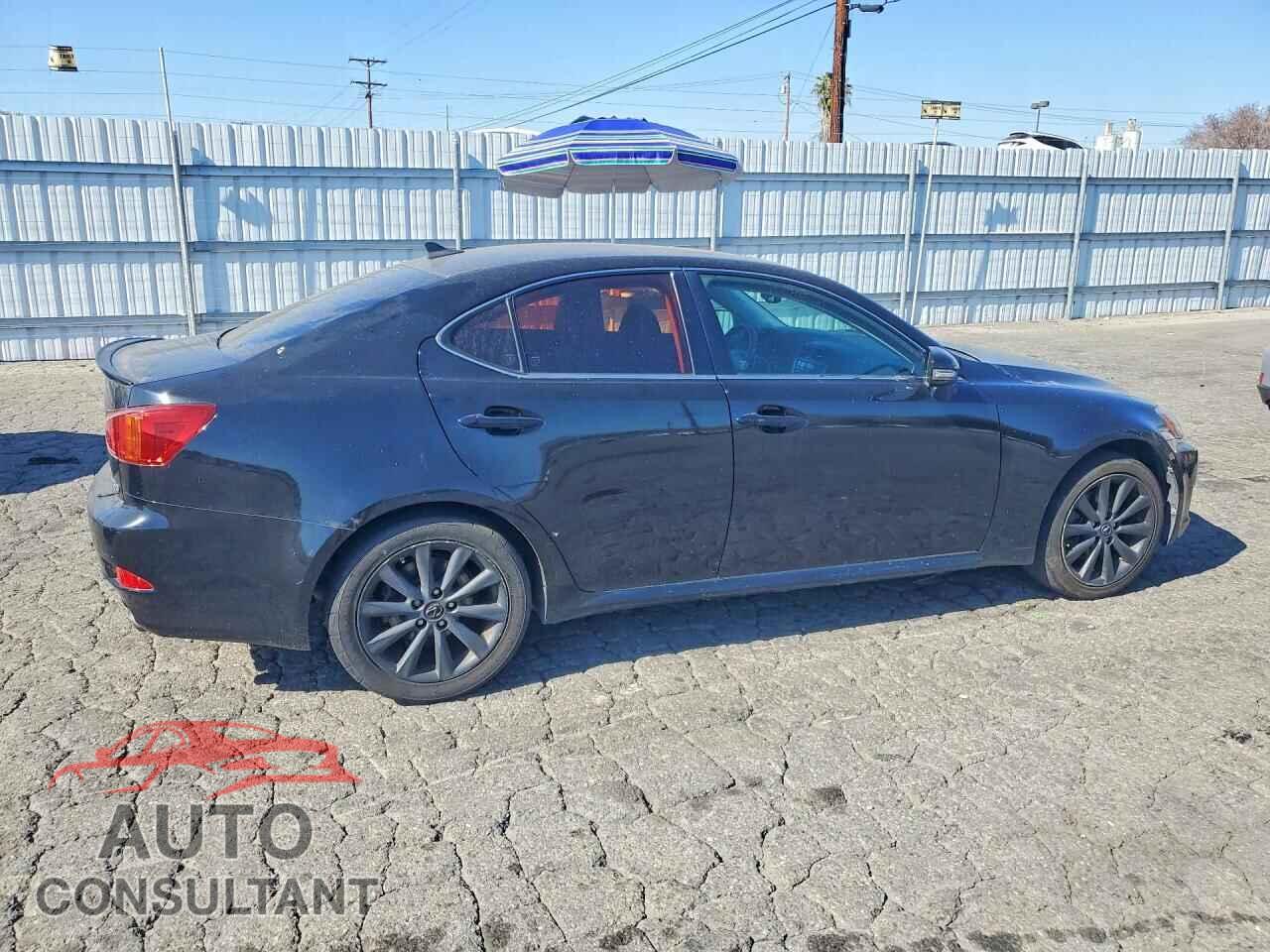 LEXUS IS 2009 - JTHBK262395103211
