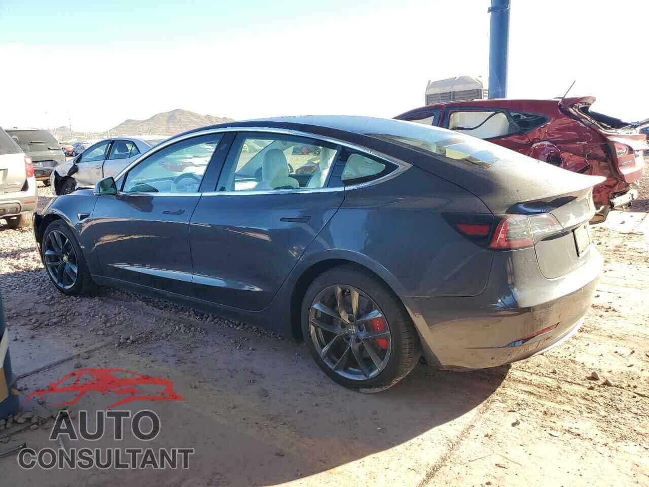 TESLA MODEL 3 2019 - 5YJ3E1EBXKF393380