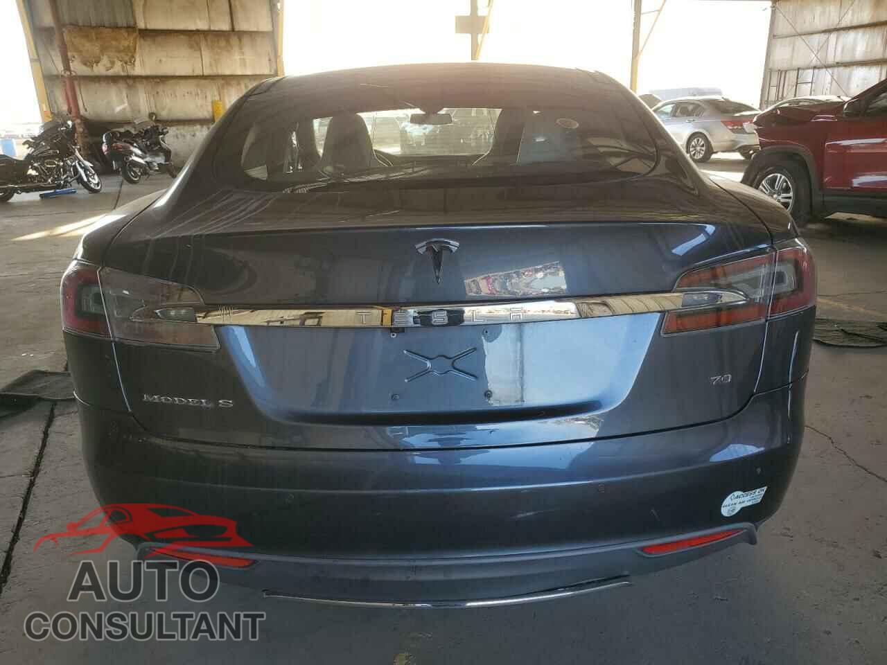 TESLA MODEL S 2016 - 5YJSA1E11GF134752