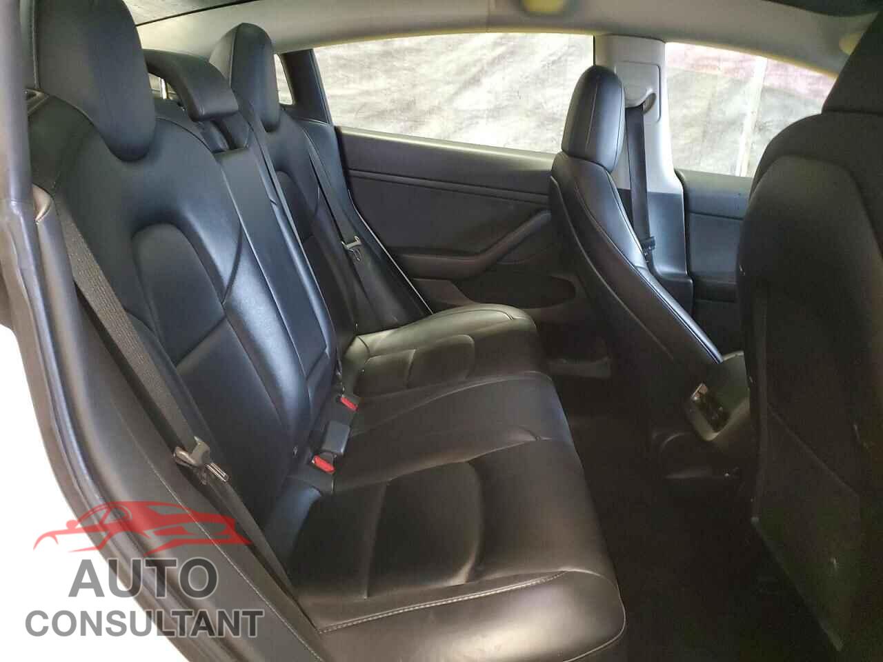 TESLA MODEL 3 2022 - 5YJ3E1EA0NF368449
