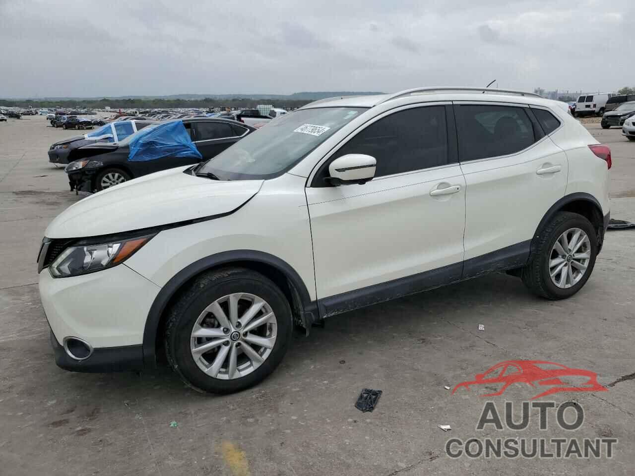 NISSAN ROGUE 2019 - JN1BJ1CP7KW521370