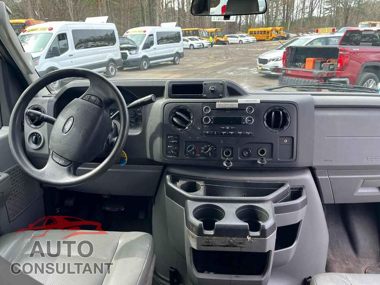 FORD ECONOLINE 2014 - 1FTNE2EWXEDA71528