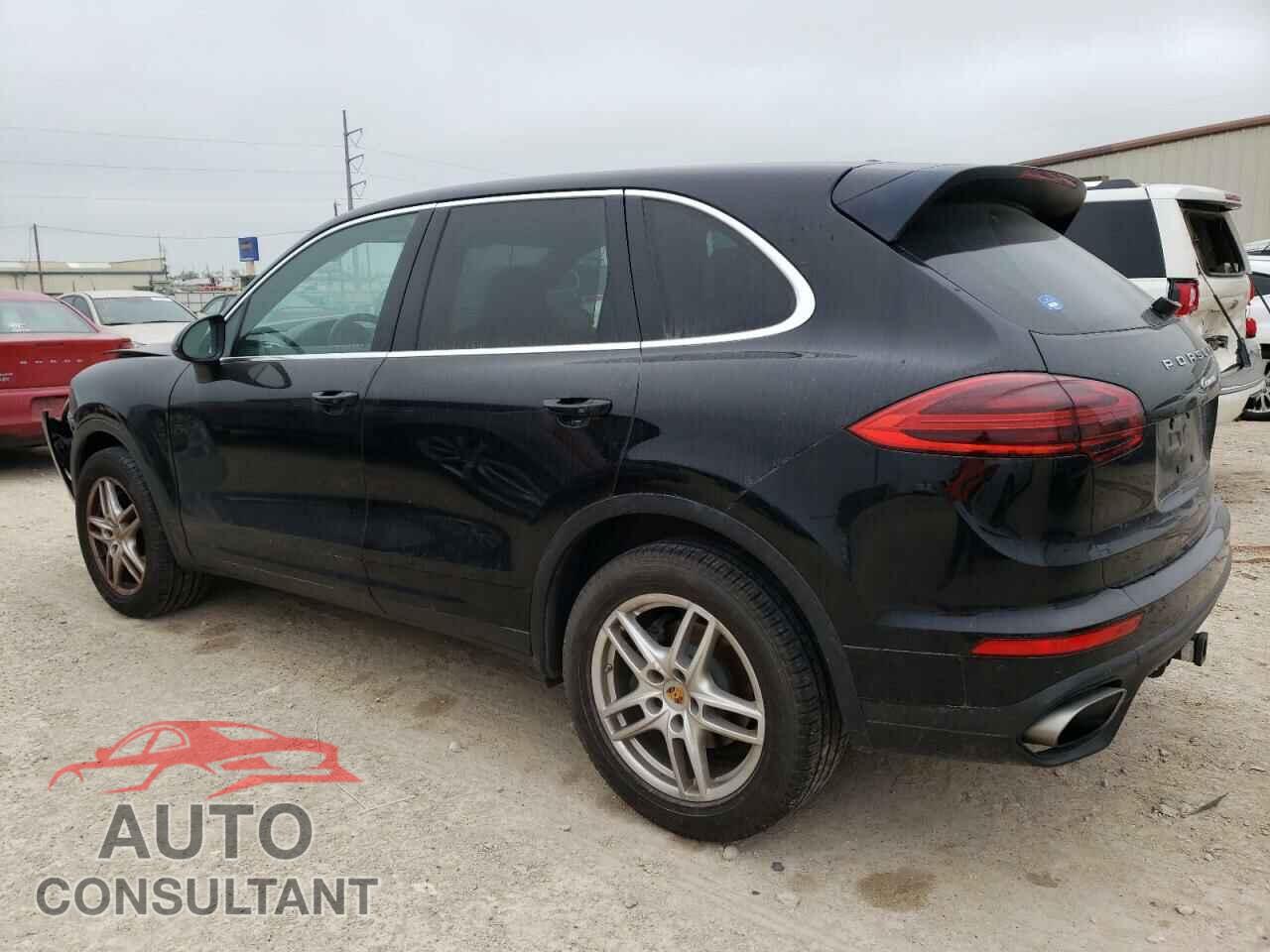 PORSCHE CAYENNE 2016 - WP1AA2A22GKA36119