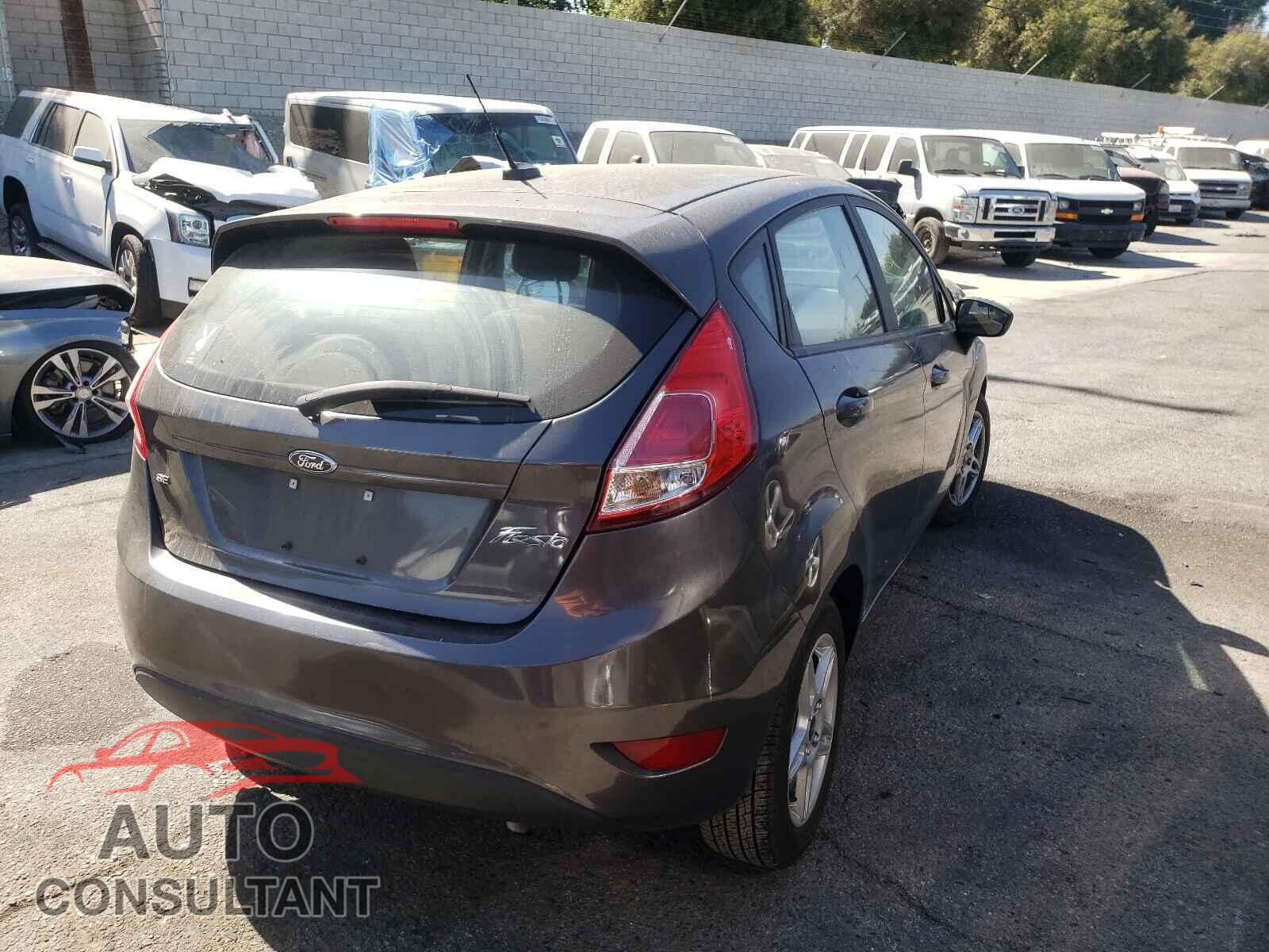 FORD FIESTA 2017 - 3FADP4EJ7HM118521