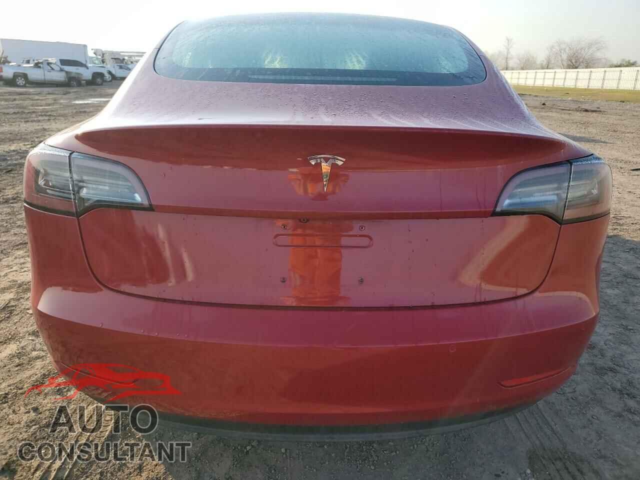 TESLA MODEL 3 2018 - 5YJ3E1EA9JF052557