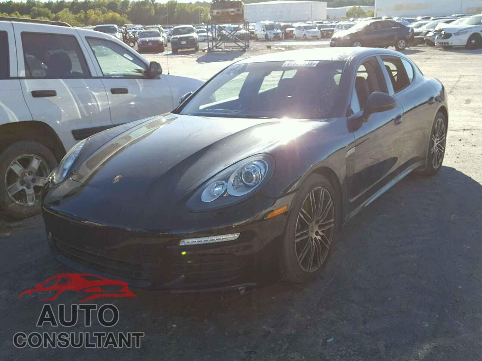 PORSCHE PANAMERA 2016 - WP0AA2A78GL007120