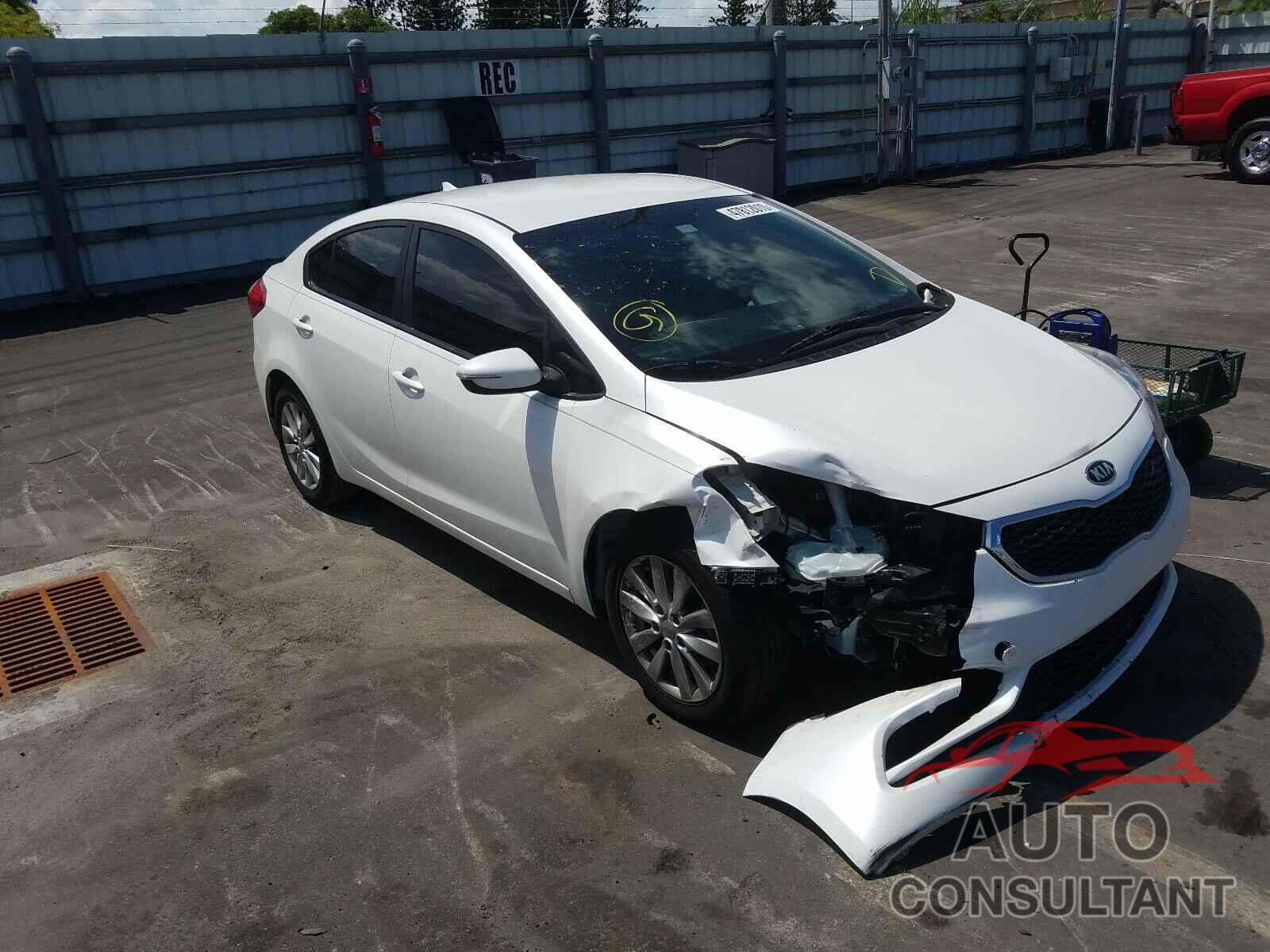 KIA FORTE 2016 - KNAFX4A67G5572306