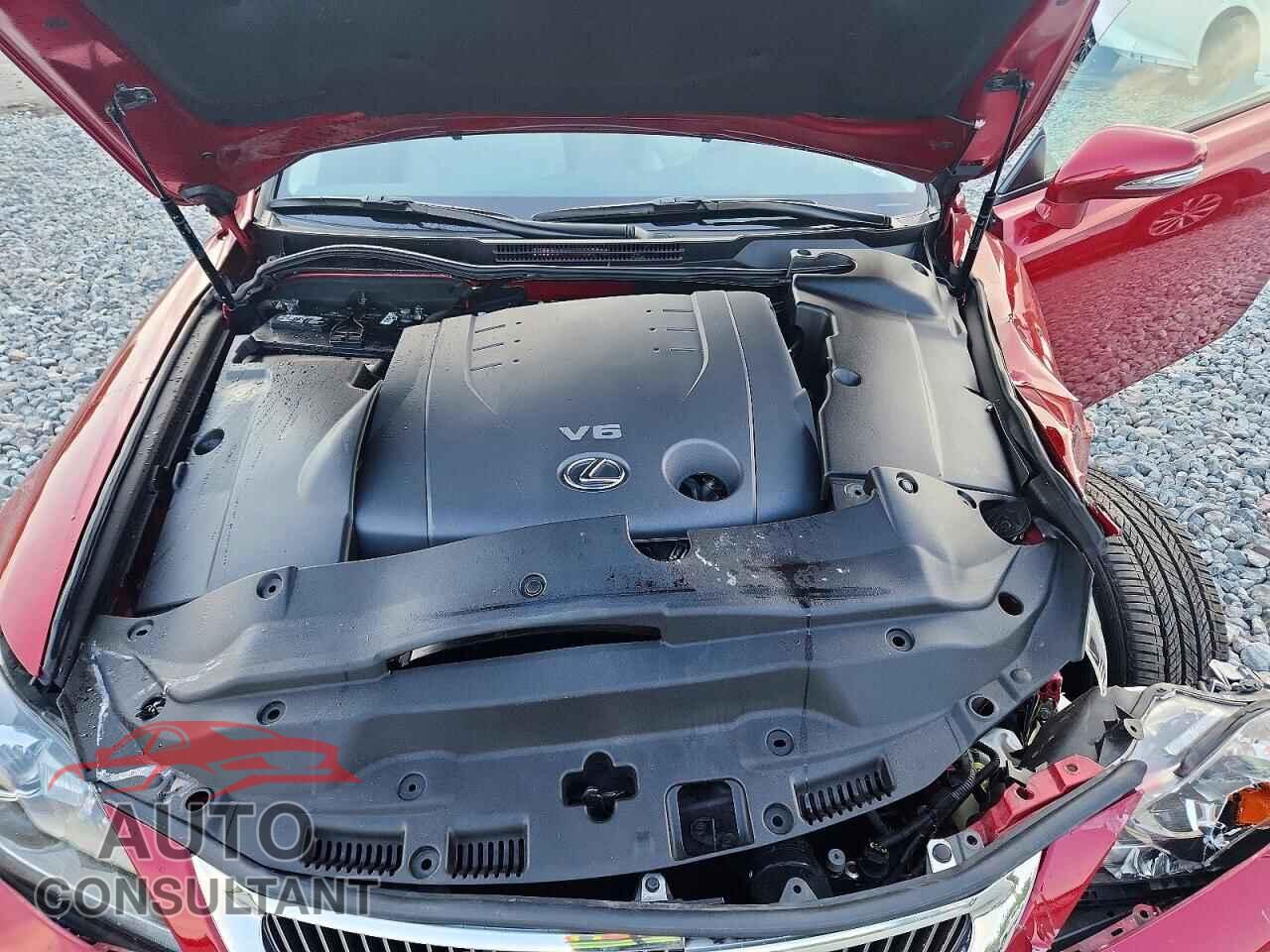 LEXUS IS 2012 - JTHFF2C28C2526675