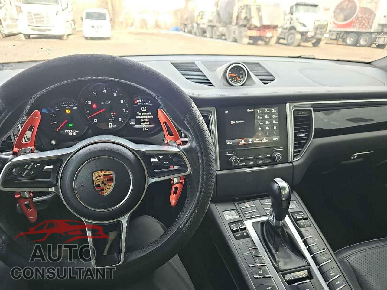 PORSCHE MACAN 2017 - WP1AG2A52HLB51095
