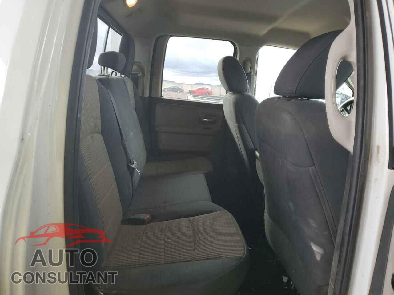 DODGE RAM 1500 2012 - 1C6RD7GT3CS226103