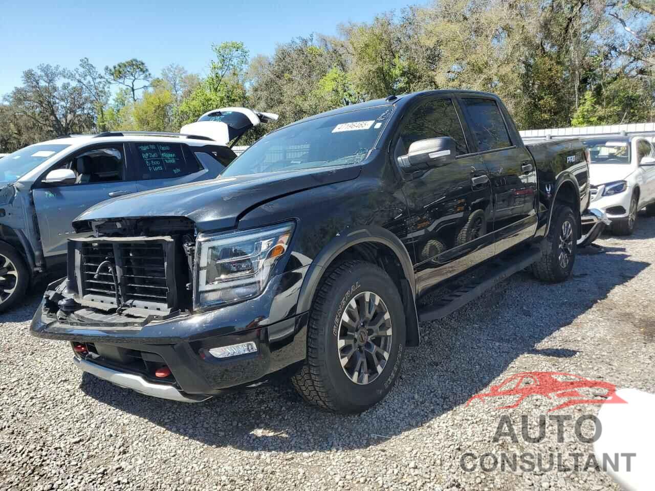 NISSAN TITAN 2021 - 1N6AA1ED3MN517804