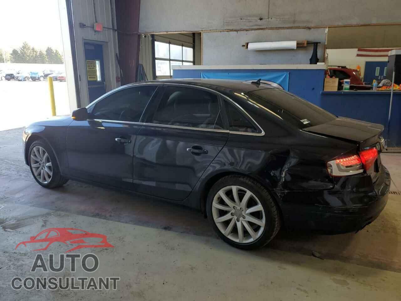 AUDI A4 2013 - WAUFFAFL8DA177733