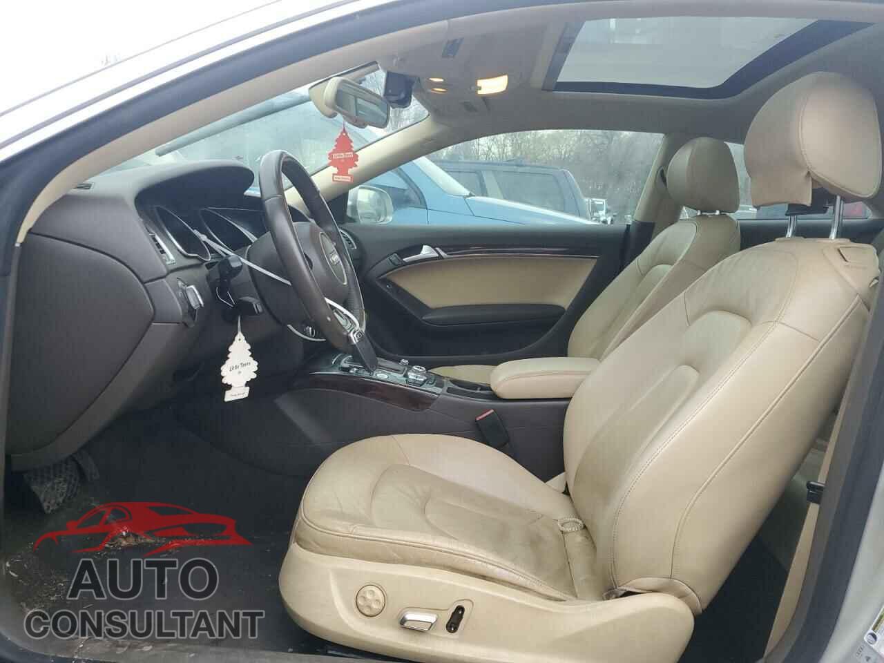 AUDI A5 2013 - WAULFAFR2DA049642