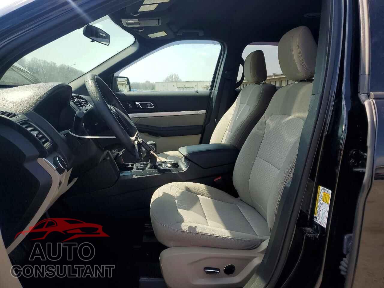 FORD EXPLORER 2018 - 1FM5K8B83JGB06156