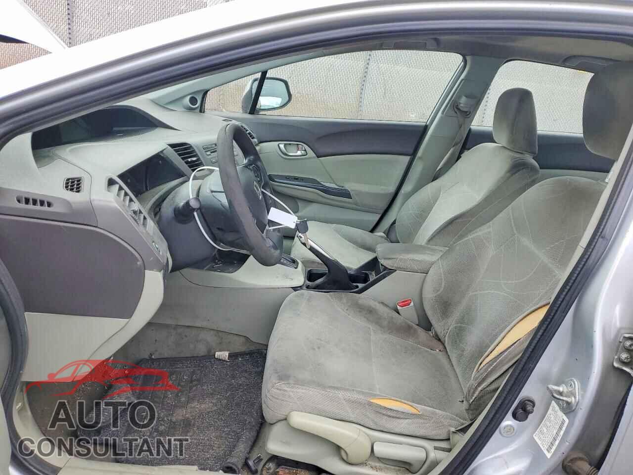 HONDA CIVIC 2012 - 2HGFB2F81CH608821