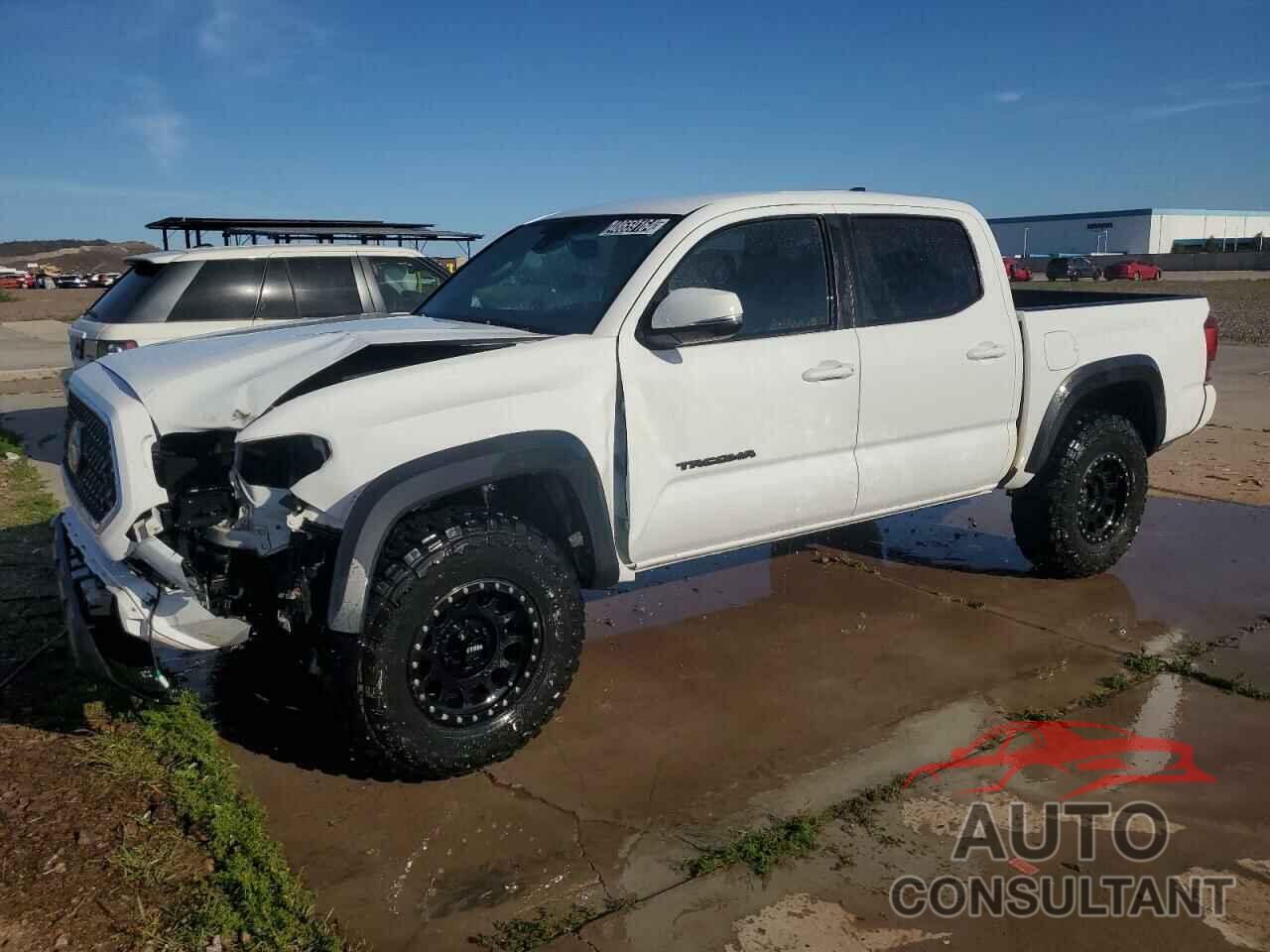 TOYOTA TACOMA 2018 - 3TMCZ5AN7JM163494