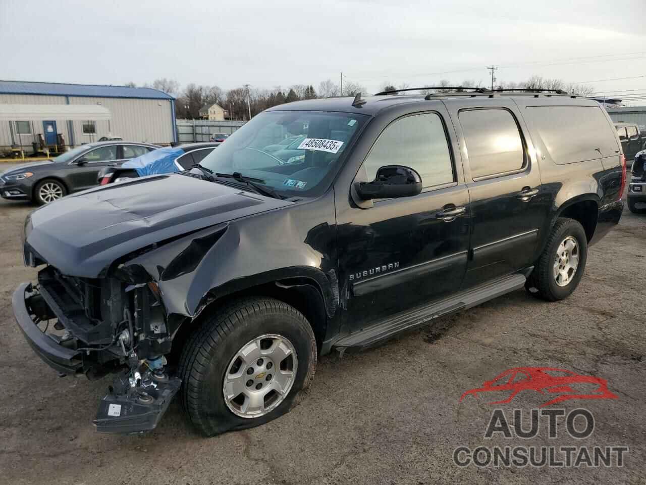 CHEVROLET SUBURBAN 2013 - 1GNSKJE76DR142635