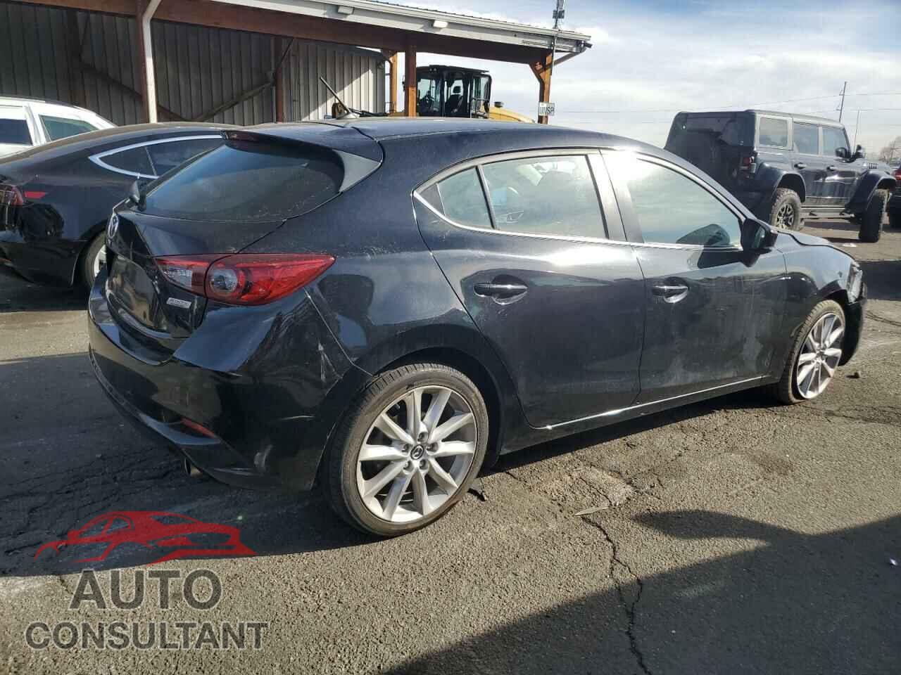 MAZDA 3 2017 - 3MZBN1L7XHM102386