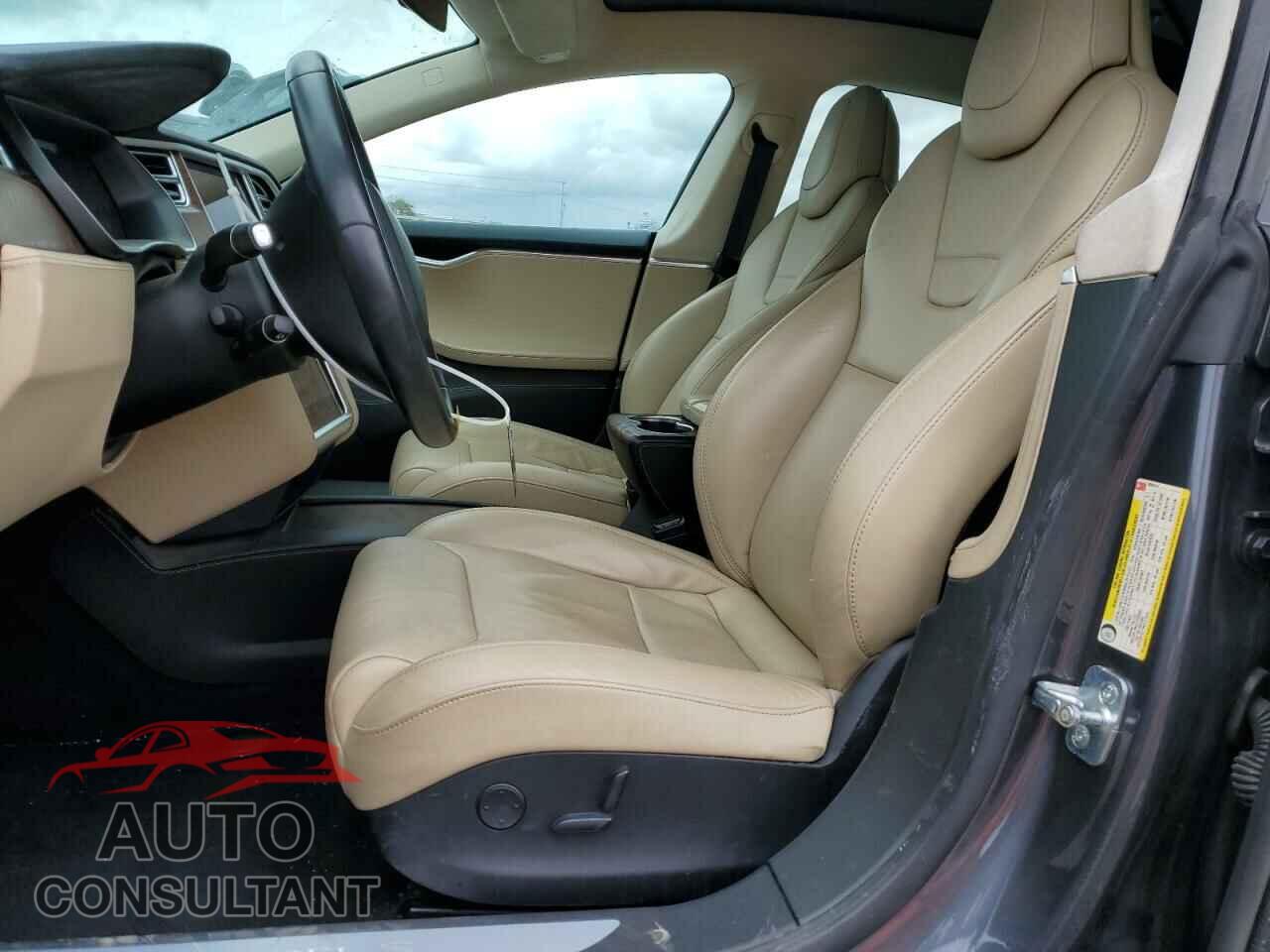 TESLA MODEL S 2017 - 5YJSA1E29HF205514