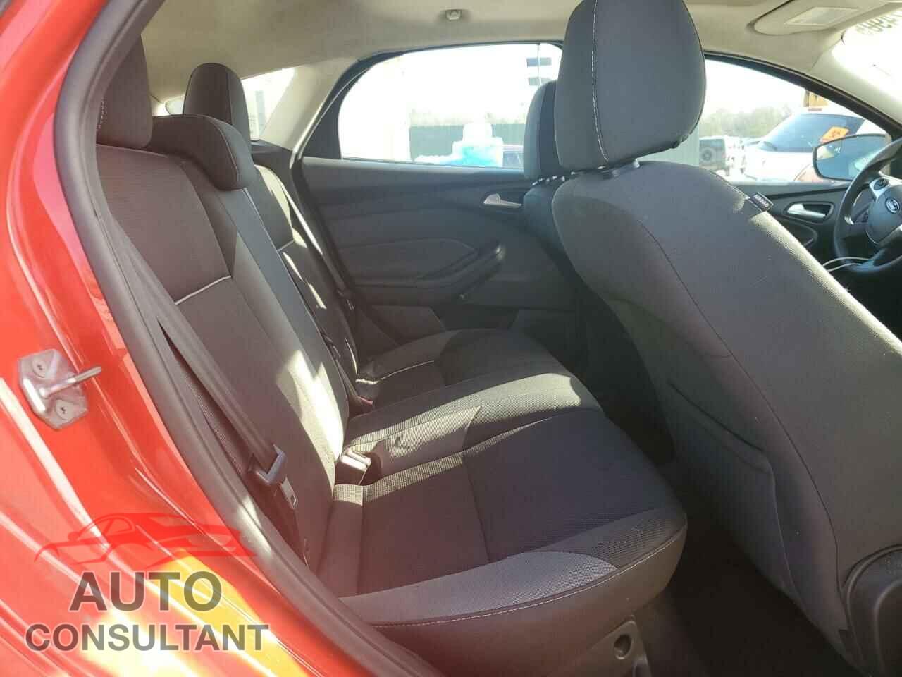 FORD FOCUS 2014 - 1FADP3K25EL322836