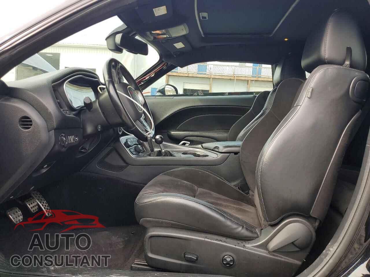 DODGE CHALLENGER 2015 - 2C3CDZBT2FH809814