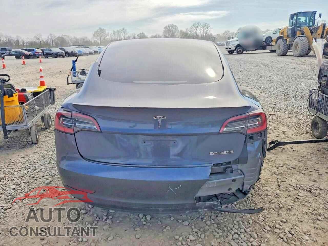 TESLA MODEL 3 2023 - 5YJ3E1EC1PF633464