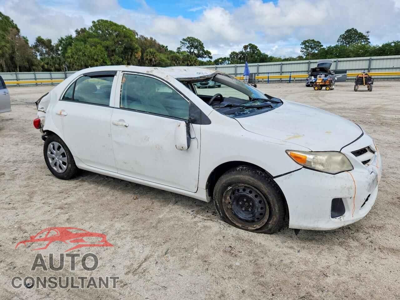 TOYOTA COROLLA 2013 - 2T1BU4EEXDC106864