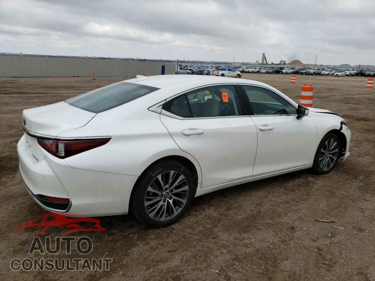 LEXUS ES250 2021 - 58AD11D16MU007738
