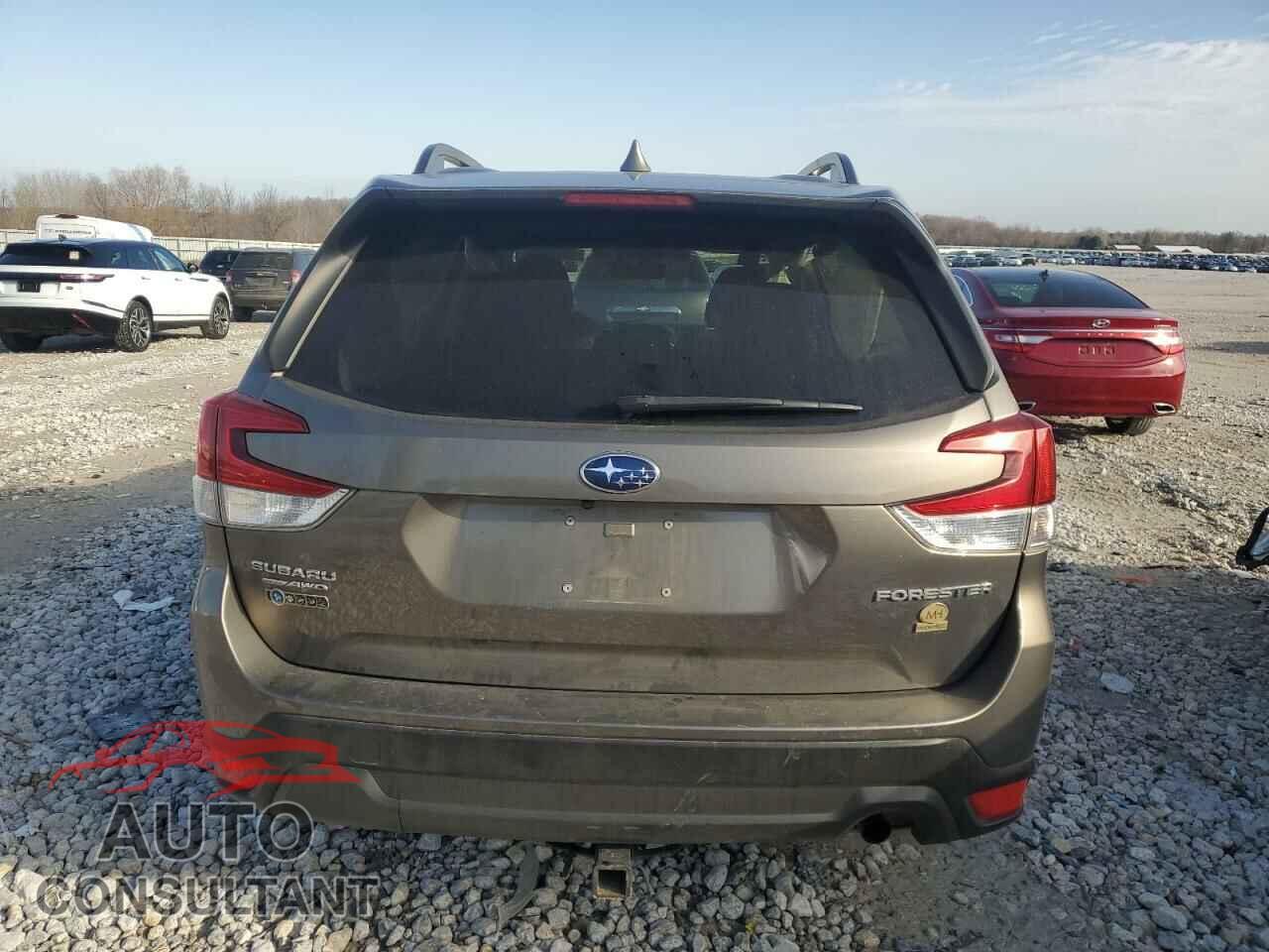 SUBARU FORESTER 2019 - JF2SKAEC7KH526255