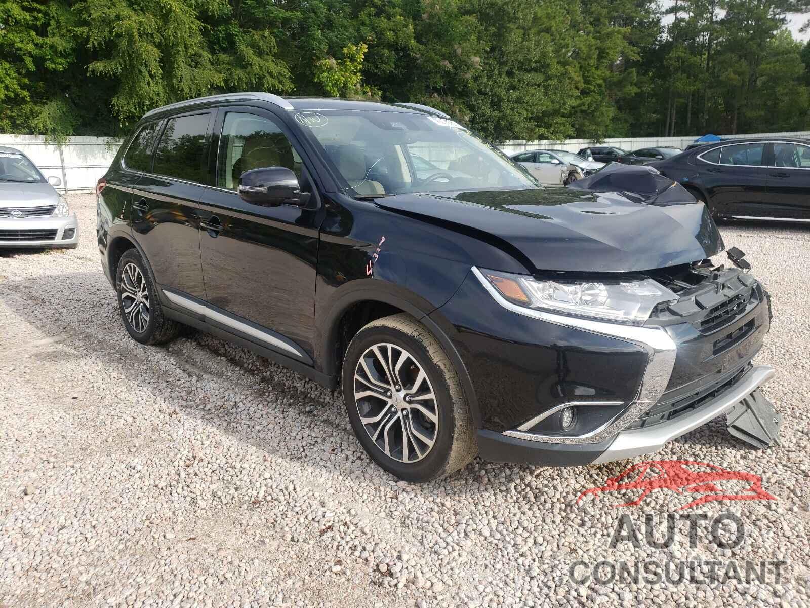 MITSUBISHI OUTLANDER 2018 - JA4AD3A32JJ001157