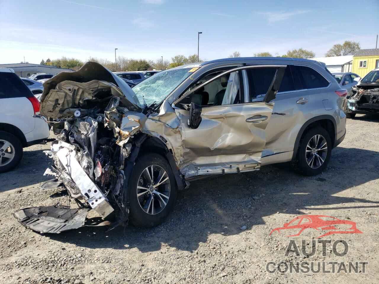 TOYOTA HIGHLANDER 2016 - 5TDKKRFH4GS140256