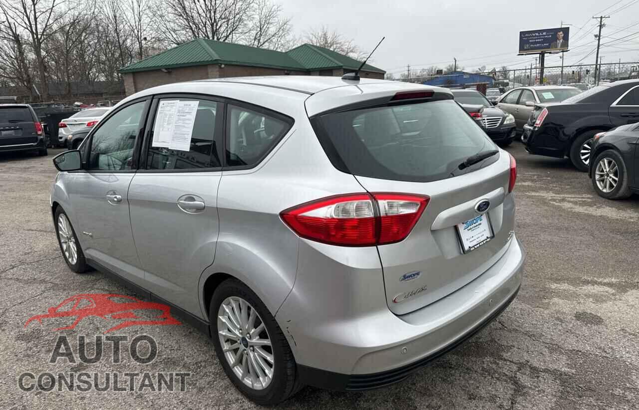 FORD CMAX 2015 - 1FADP5AU6FL103822