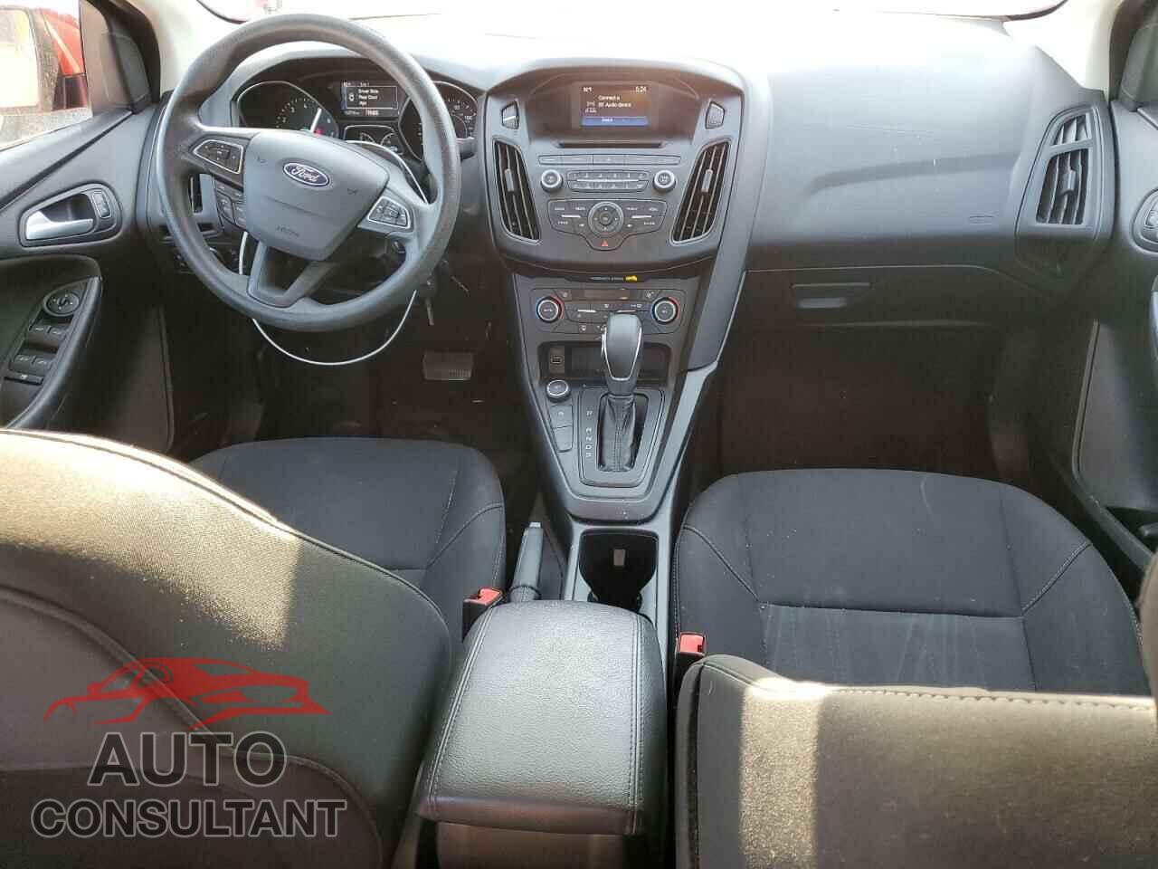 FORD FOCUS 2017 - 1FADP3FE4HL276070