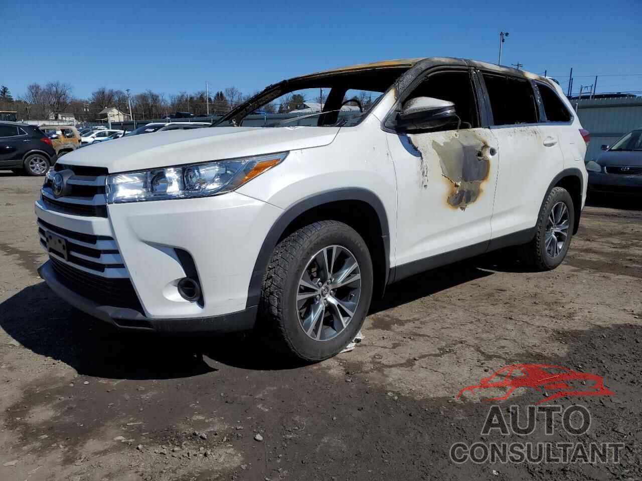 TOYOTA HIGHLANDER 2019 - 5TDBZRFH2KS965135