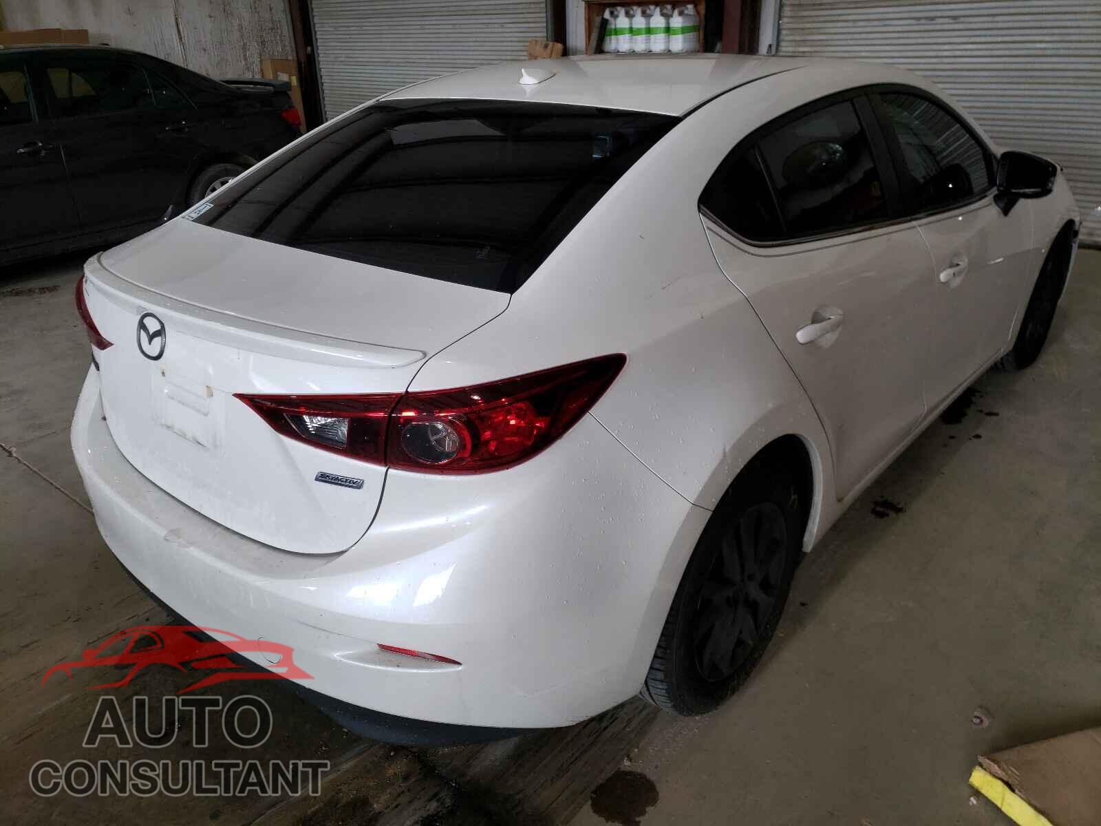 MAZDA 3 2016 - JM1BM1W78G1344090