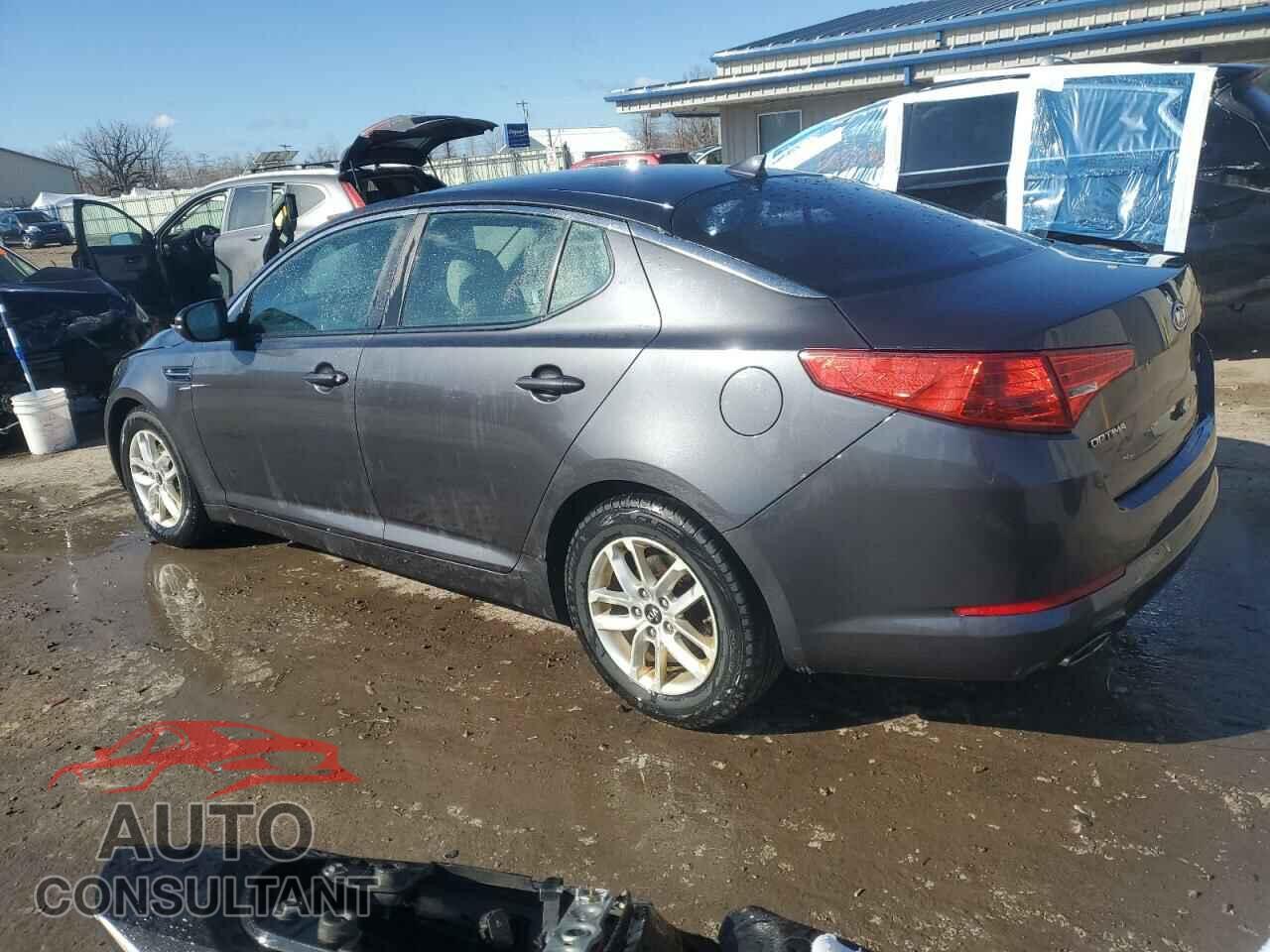 KIA OPTIMA 2011 - KNAGM4A78B5138457