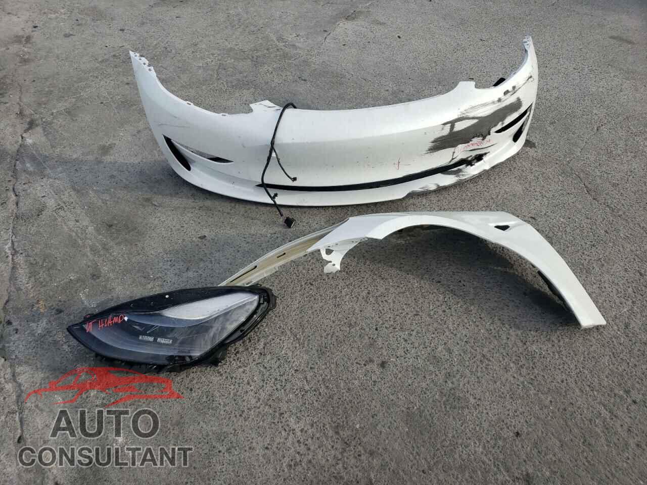 TESLA MODEL 3 2023 - 5YJ3E1EA9PF647689